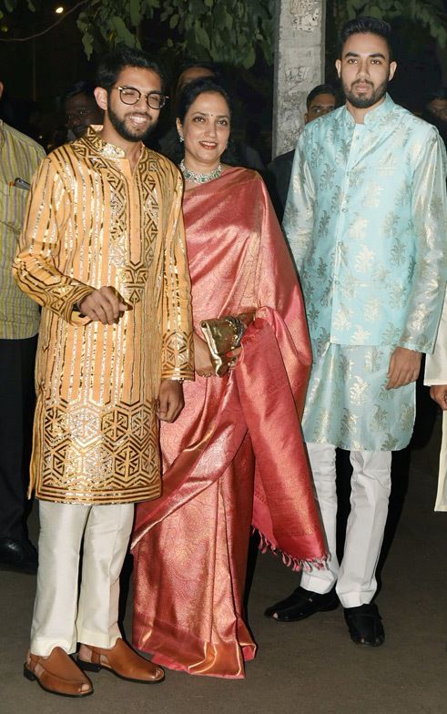 Rashmi Thackeray with her sons