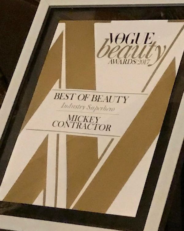Best of Beauty Award given to Mickey Contractor at Vogue Beauty Awards 2017