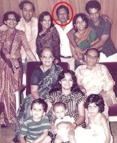 Bharati Achrekar's old picture with her husband (marked) and other family members