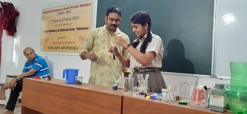 Demo training workshop conducted by NGO Shiksha Sopan and Indian Association of Physics Teachers (IAPT)