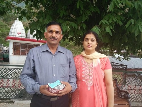 Subedar Sanjay Kumar with his wife, Promila
