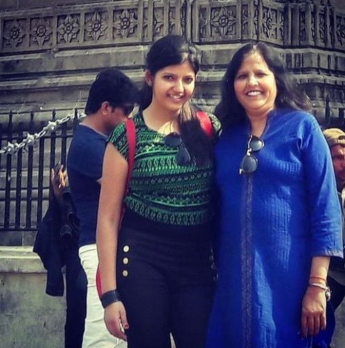 Gouri Agarwal with her mother