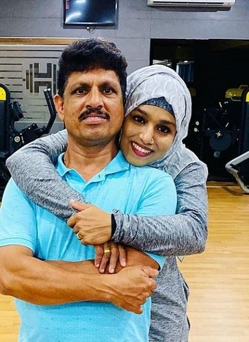 Majiziya Bhanu with her father