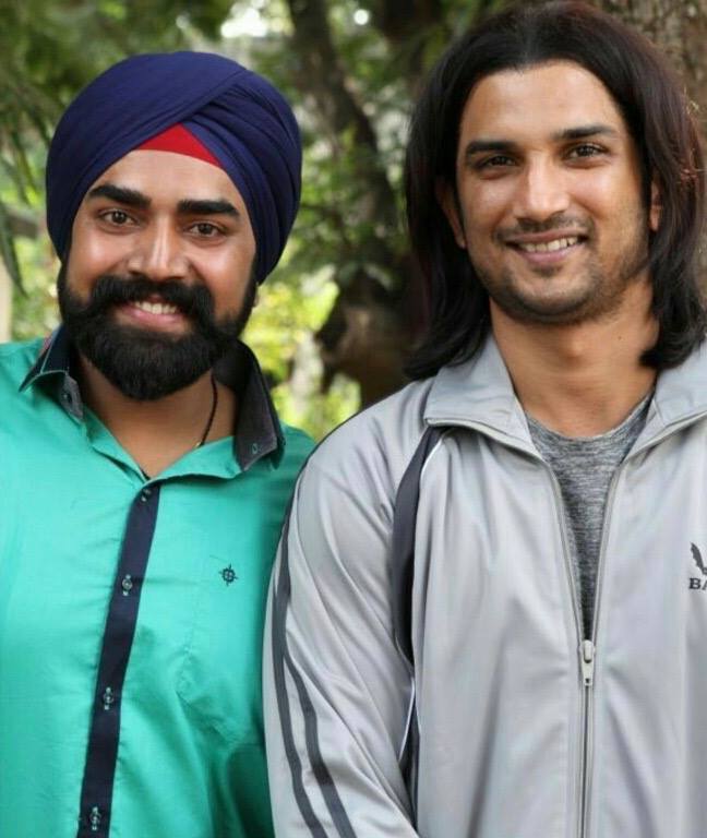 Sandeep Nahar with Sushant Singh Rajput on the sets of M.S. Dhoni: The Untold Story
