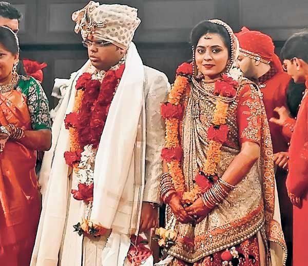 A picture of Jay Shah and his wife, Hritisha Shah, from their wedding day