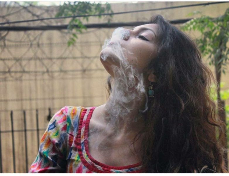 Aarushi loves smoking