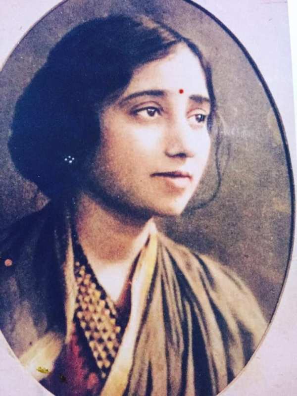 Lata Mangeshkar's mother, Shevanti