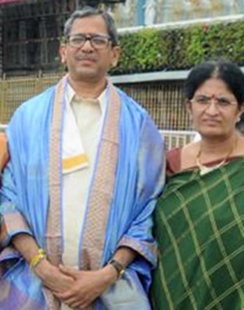 N. V. Ramana with his wife