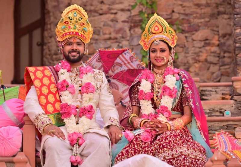 Wedding picture of Sabyasachi Mishra and Archita Sahu