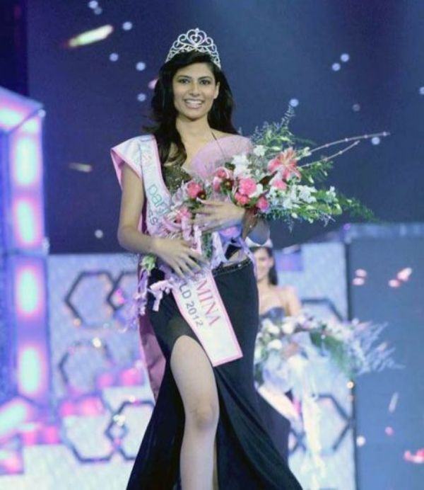 Vanya Mishra Miss India World 2012