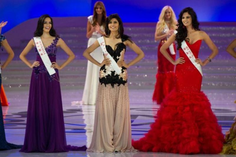 Vanya Mishra at Miss World 2012