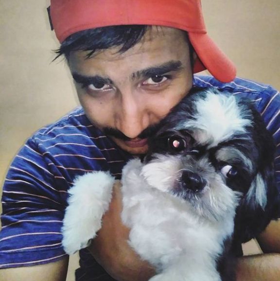 Vishnu Vishal with his pet dog