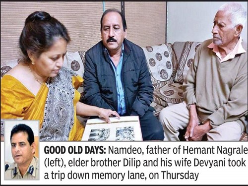 Hemant Nagrale's father, elder brother, and his brother's wife
