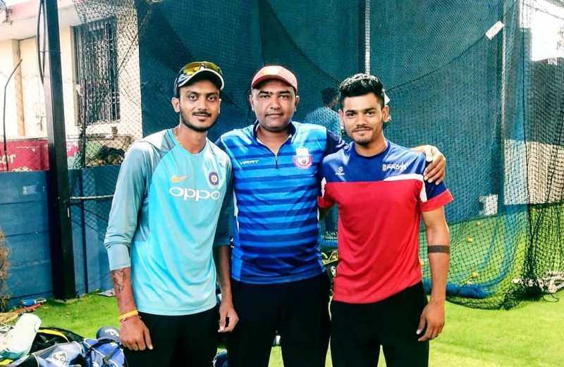 Ripal Patel And Axar Patel with their coach