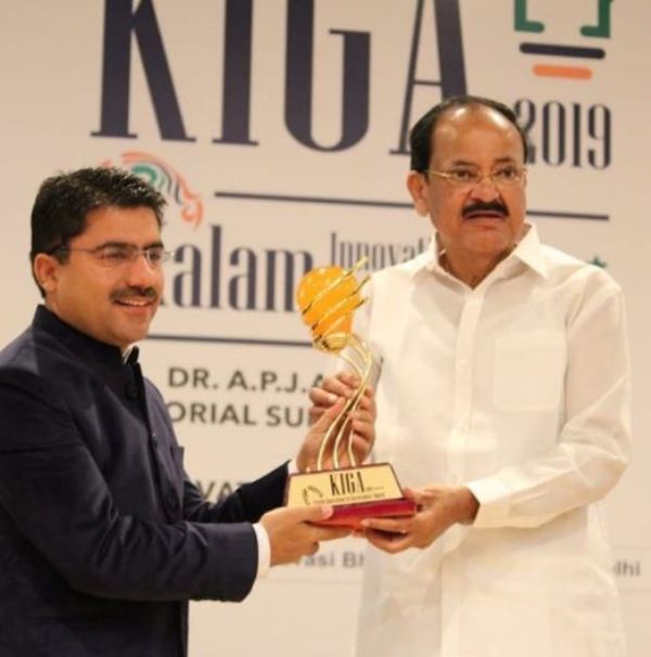 Rohit Sardana with KIGA Award 2019 