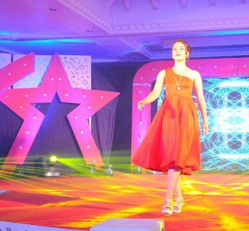 Shanaya Katwe in a fashion show