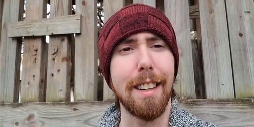 Who is asmongold girlfriend