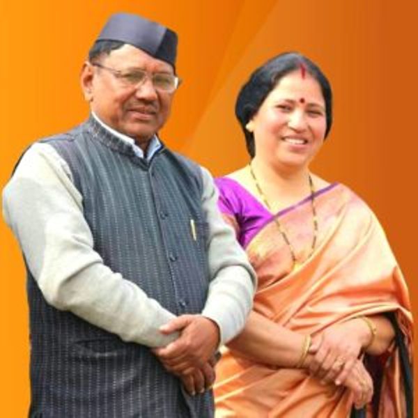 Narendra Singh Negi with his wife, Usha Negi