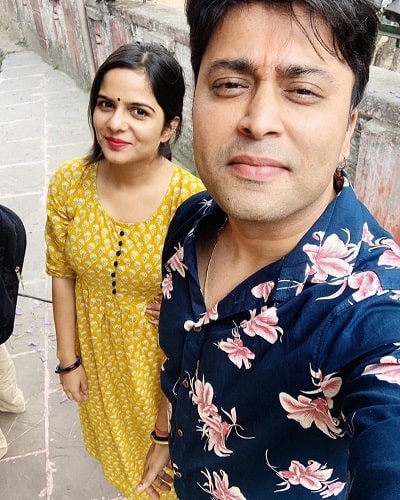 Rahul Vohra with his wife