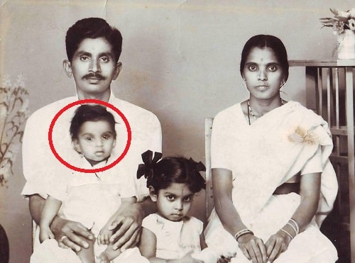 TNR's childhood picture with his family