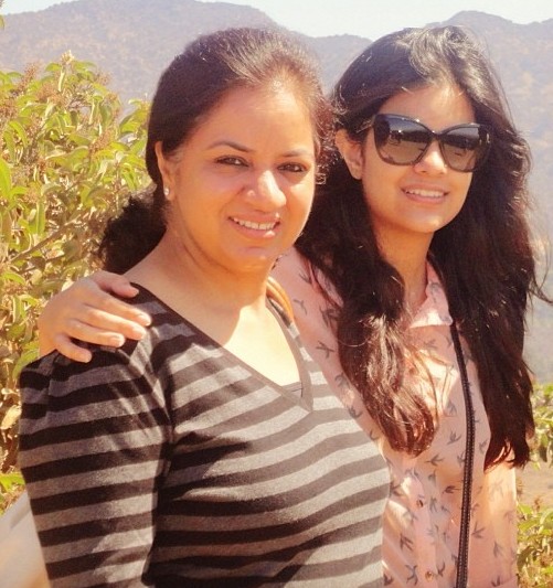 Aakriti Ahuja with her mother