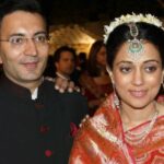 Jitin Prasada and his bride Neha Seth, a political journalist, during reception of their wedding in 2010