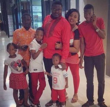 Muyiwa Ademola with his family