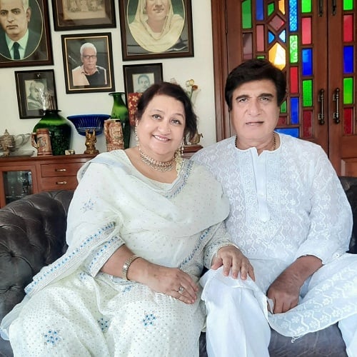 Nadira Babbar with her husband, Raj Babbar