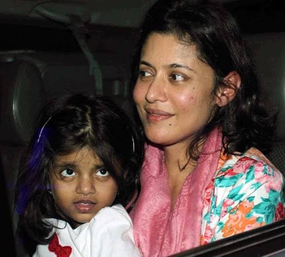 Neha Bajpai with her daughter