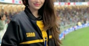 Sana Javed's photo