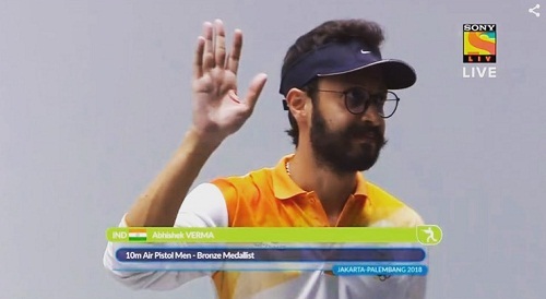 Abhishek Verma in a shooting competition in 2018