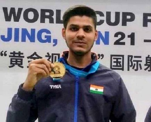 Divyansh Singh Panwar with ISSF World Cup gold medal in 2019