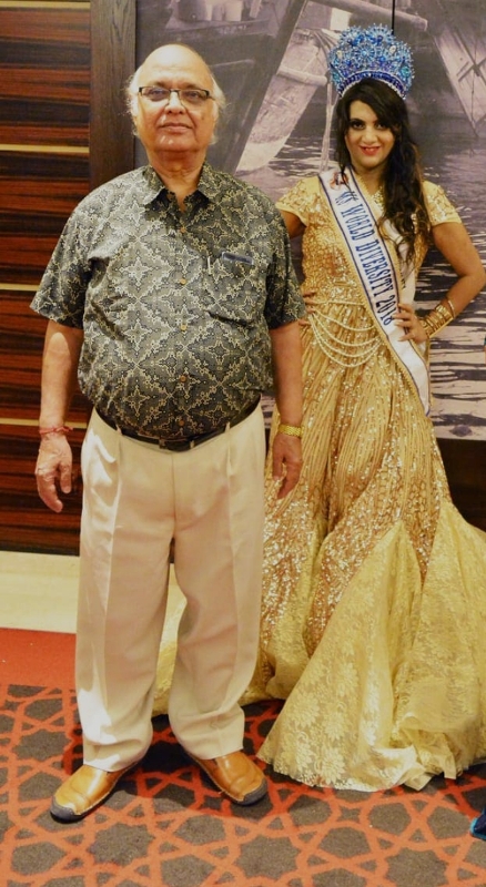 Naaz Joshi with her father