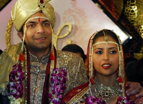 Pritam Munde with her husband, Gaurav Khade