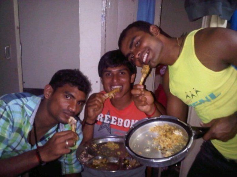 P. R. Sreejesh eating non vegetarian food wit his friends