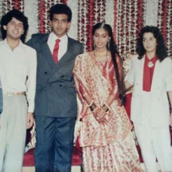 Sunita And Ashutosh Gowariker on their wedding day