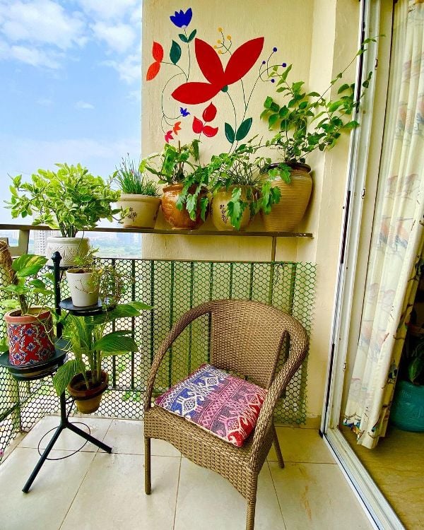 A home decor idea presented by Ishita Yashvi on her Instagram account
