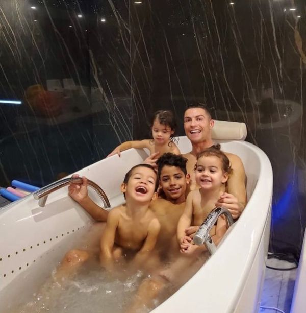 Christiano Ronaldo with his children