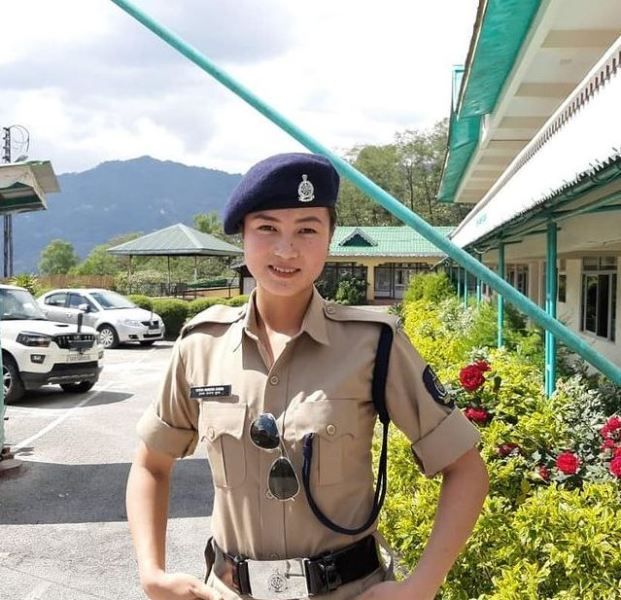 Eksha Kerung in her police uniform
