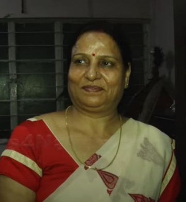 Sharad Kumar's mother
