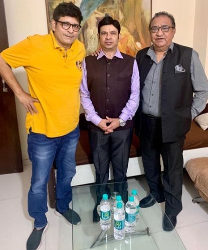 Shantanu Bhamare with producer Rajeev Chaudhari and director Ashok Tyagi