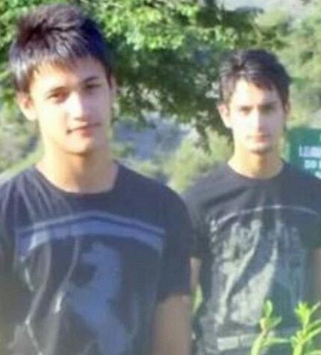 Umar Riaz with Asim Riaz in their teens