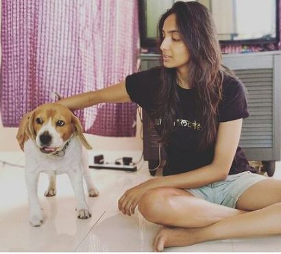 Aishwarya Sushmita and her pet dog