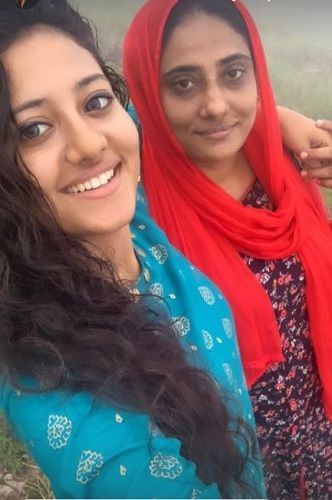 Ansi Kabeer with her mother