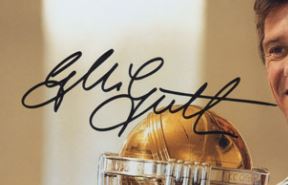Glenn Mcgrath's signature