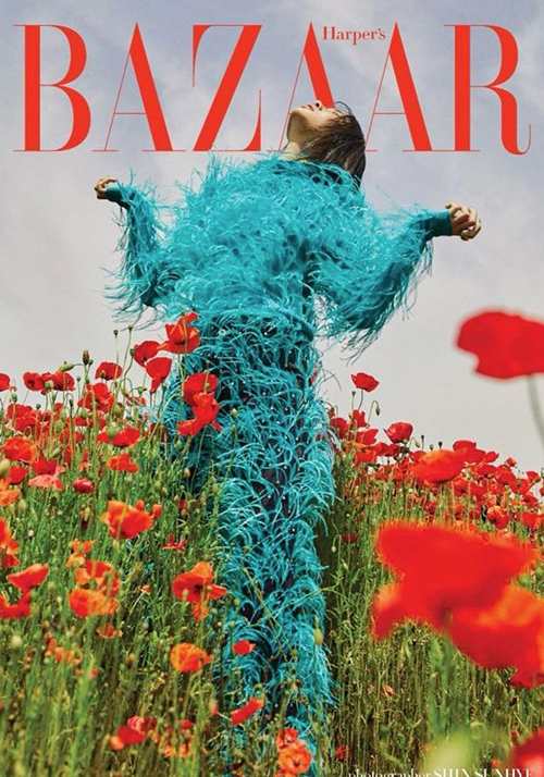 Jung Ho-yeon on the cover of Harper's Bazaar Korea