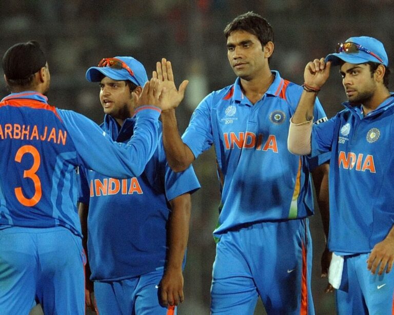 Munaf Patel Height, Age, Wife, Children, Family, Biography & More ...