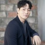 Park Hae-soo Height, Age, Girlfriend, Wife, Family, Biography & More