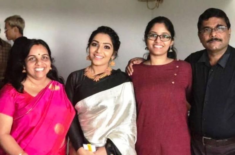 Rajisha Vijayan with her parents and sister