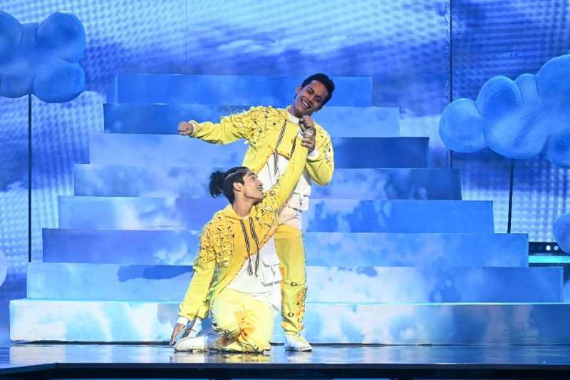 Raktim Thakuria and Aryan Patra in India's Best Dancer 2 (2021)